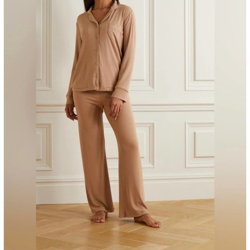 SKIMS Soft Lounge Ribbed Pajamas Size XS Tan